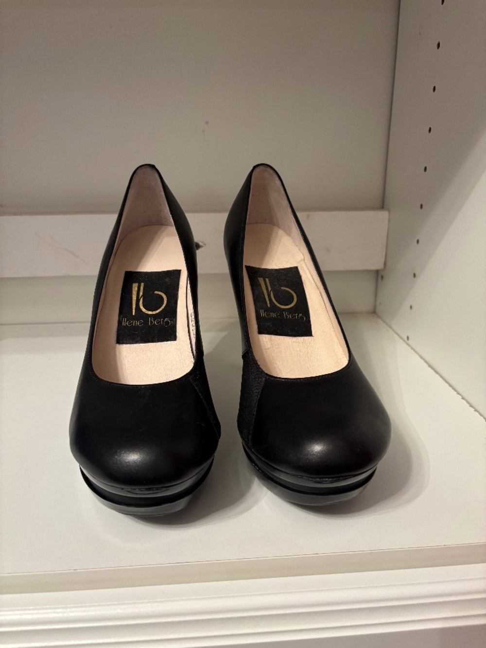 Ilene Berg heels
